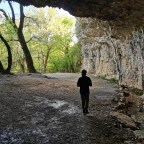 Ruta a les coves del Toll des de Collsuspina