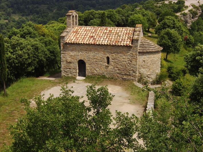 Església Sant Martí Xic a les Masies de Voltregà.