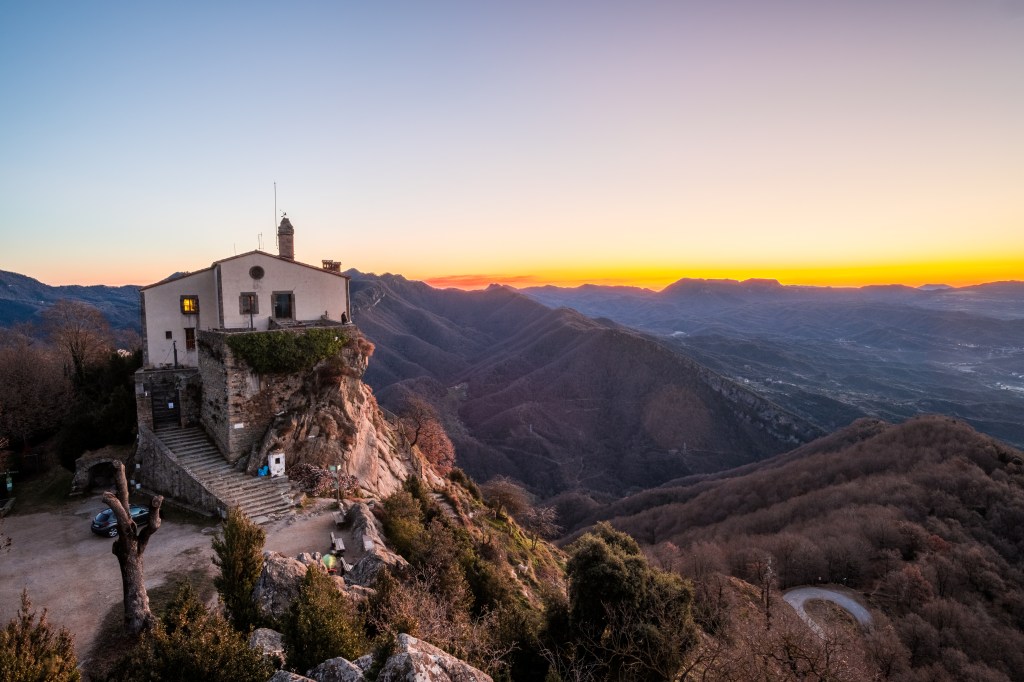 Vista panoràmica del Santurari de Bellmunt