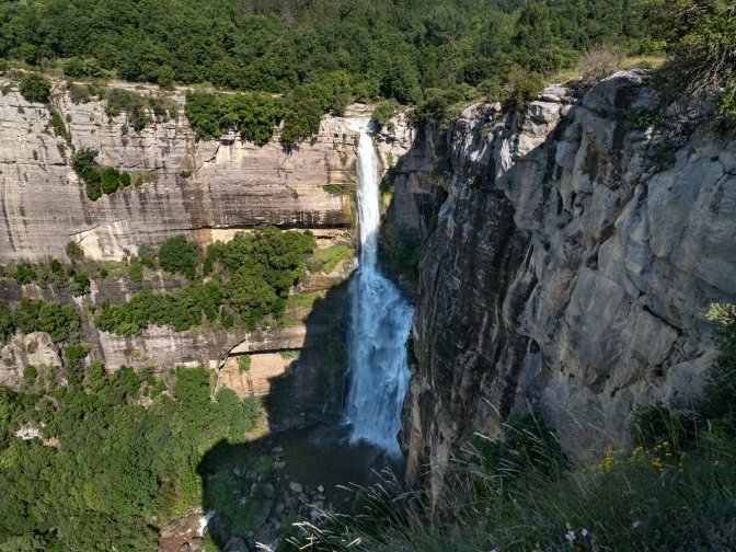 Rutes de senderisme amb gorgs i salts d’aigua a Osona per aquest estiu